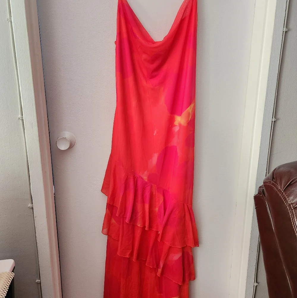 XL Maxi Ruffle Dress - Picture 3 of 5